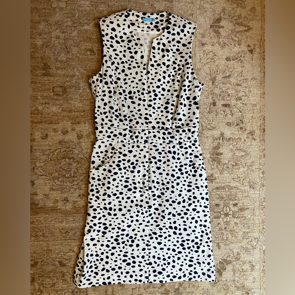 J. McLaughlin Front Zip Dress with Navy Spots size 2 - Picture 1 of 7